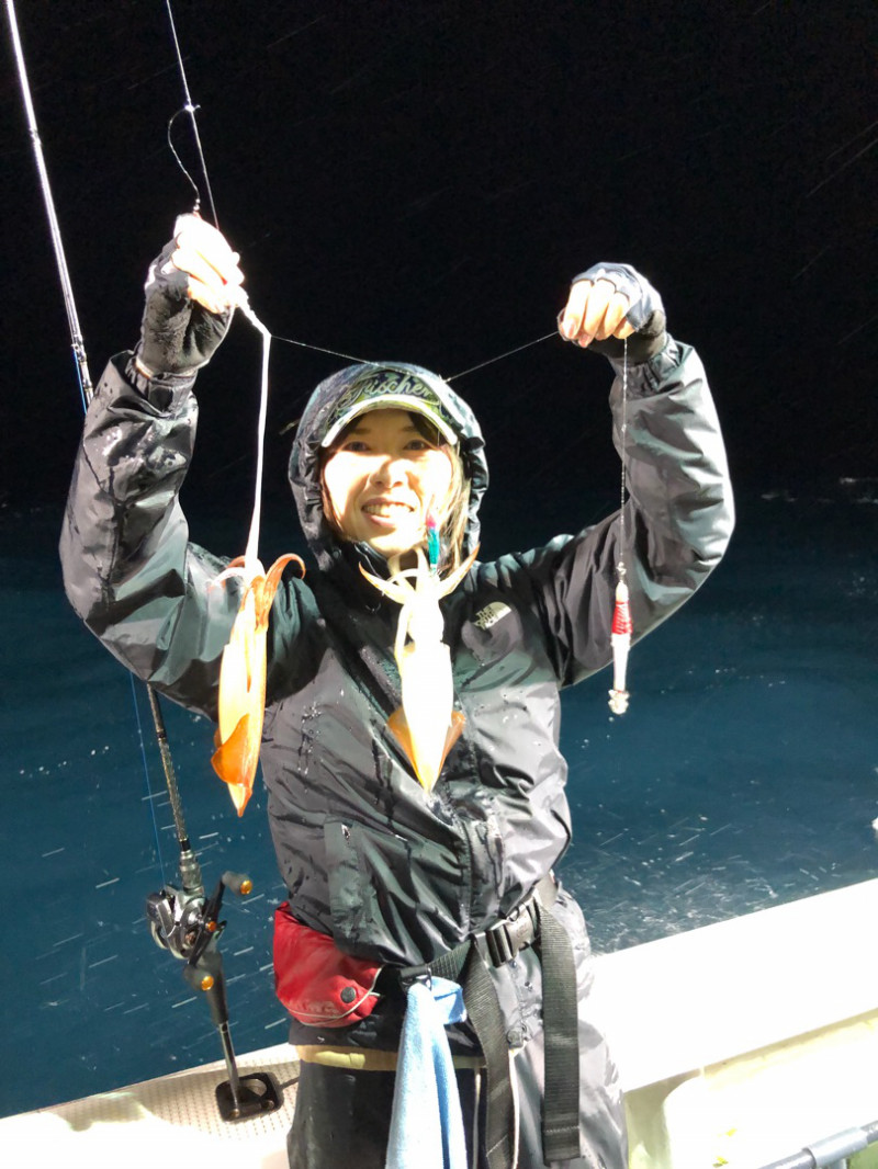 まだまだ釣れます!日本海マイカ!!