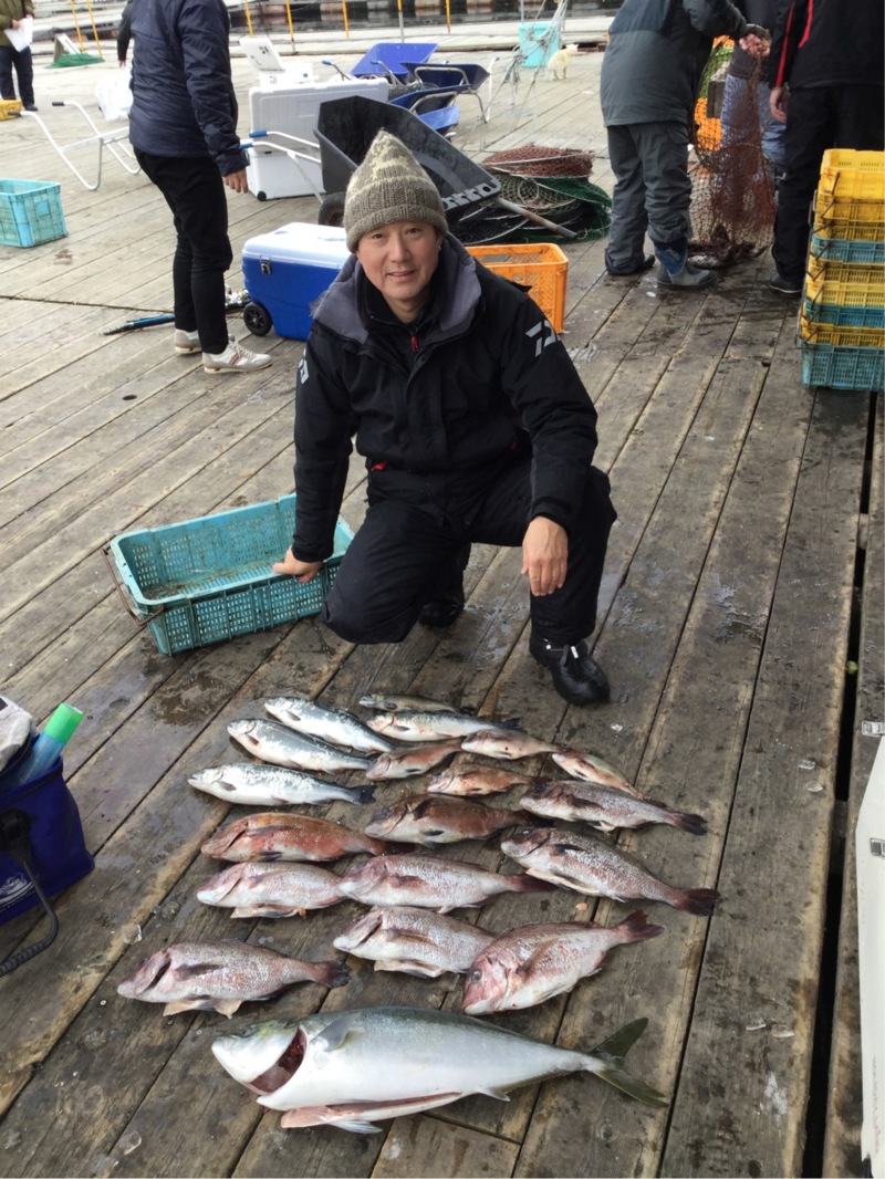 家島の釣り堀「水宝」