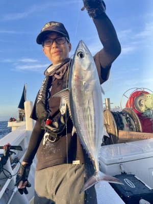 波浪ブイのカツオ釣り